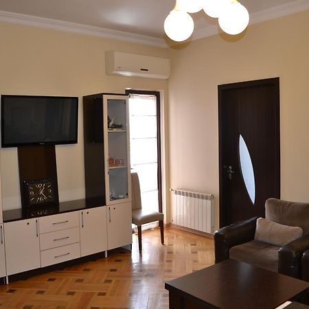 Gagu'S Apartment Батумі Екстер'єр фото